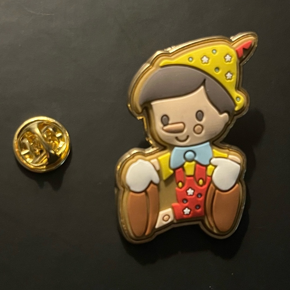 Disney Loungefly Pinocchio Sugar Cookie Series Pin